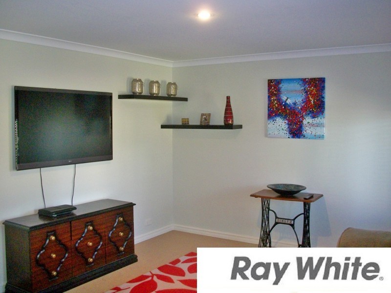 12 Batman Way, Dalyellup WA 6230