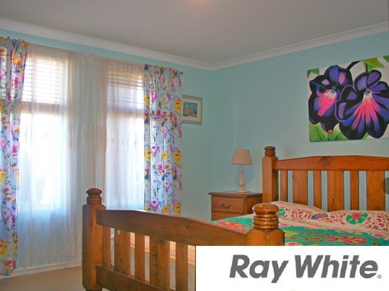 12 Batman Way, Dalyellup WA 6230