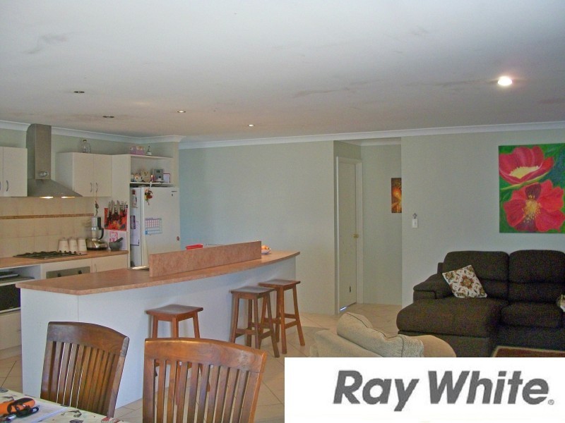 12 Batman Way, Dalyellup WA 6230