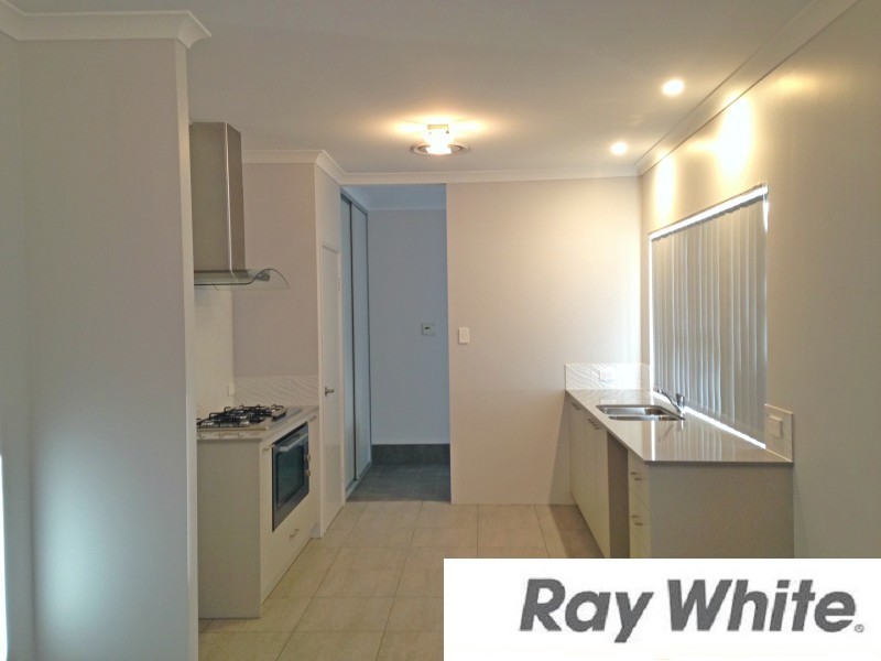 30 Arrowsmith Drive, Dalyellup WA 6230