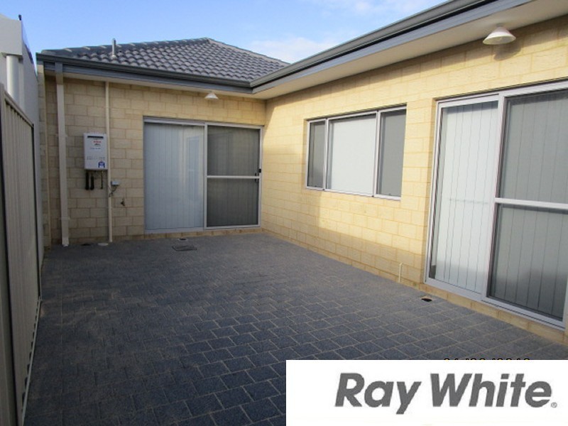 30 Arrowsmith Drive, Dalyellup WA 6230