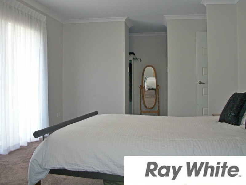 5 Arnold Link, Australind WA 6233