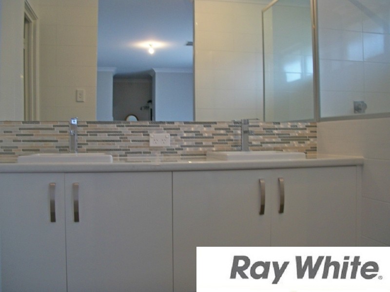 5 Arnold Link, Australind WA 6233