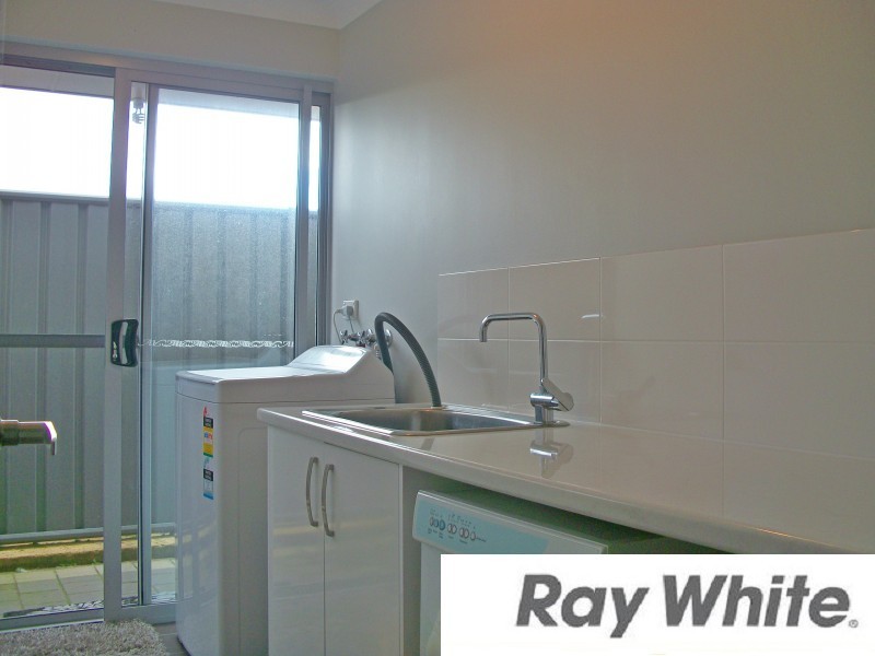 5 Arnold Link, Australind WA 6233