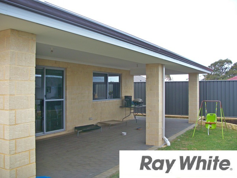 5 Arnold Link, Australind WA 6233