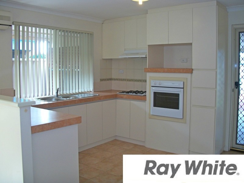 33A Blue Wren Drive, Eaton WA 6232