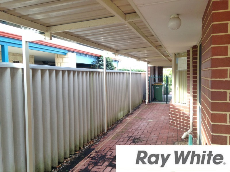 33A Blue Wren Drive, Eaton WA 6232