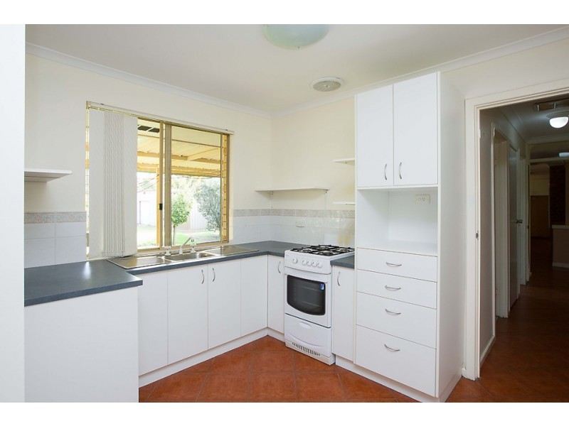 3 Coral Drive, Leschenault WA 6233