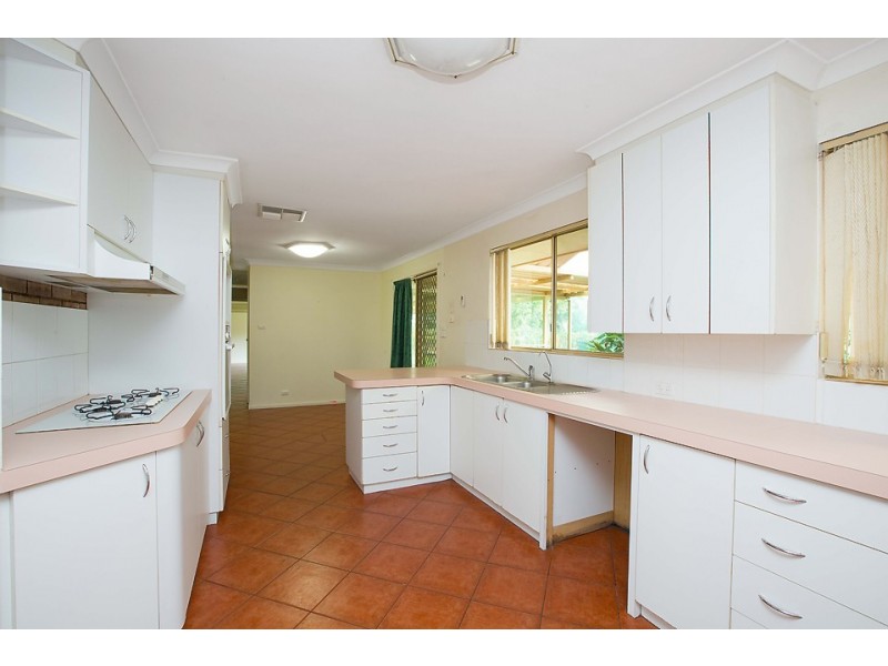 3 Coral Drive, Leschenault WA 6233