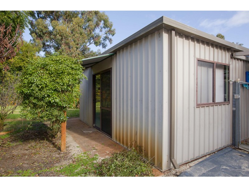 3 Coral Drive, Leschenault WA 6233