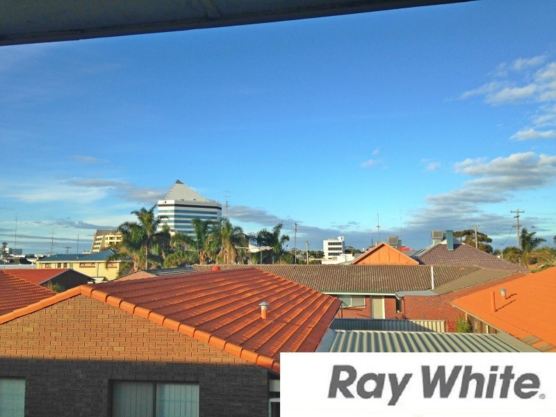 2/8 Wellington Street, Bunbury WA 6230