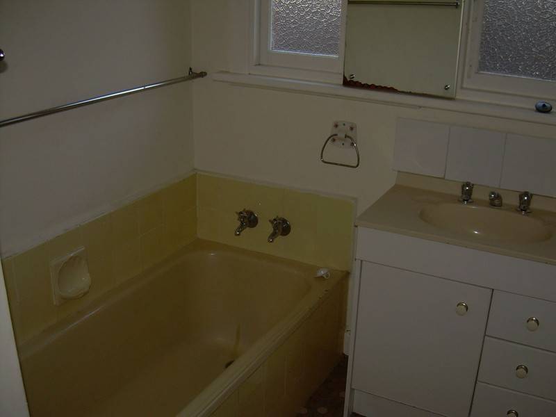 37 BRETT STREET, Murrumbeena VIC 3163