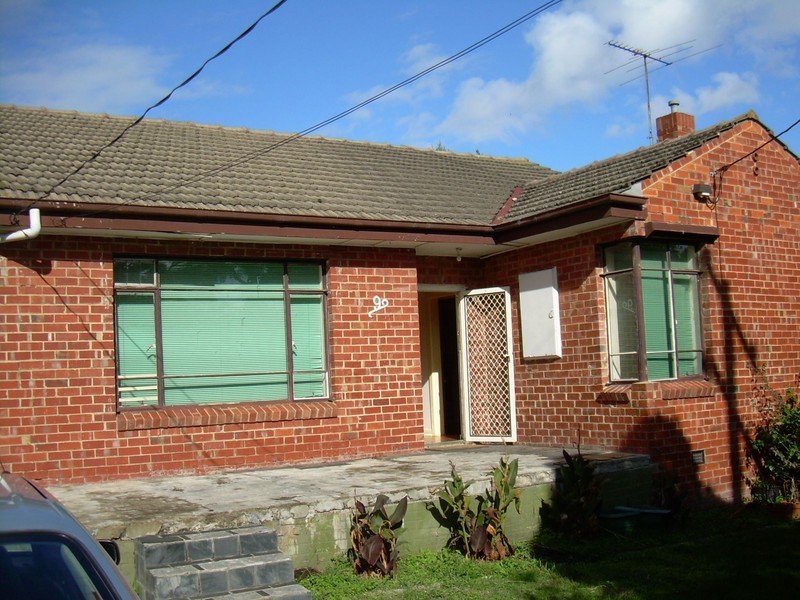 9 Mirabella Crescent, Box Hill South VIC 3128