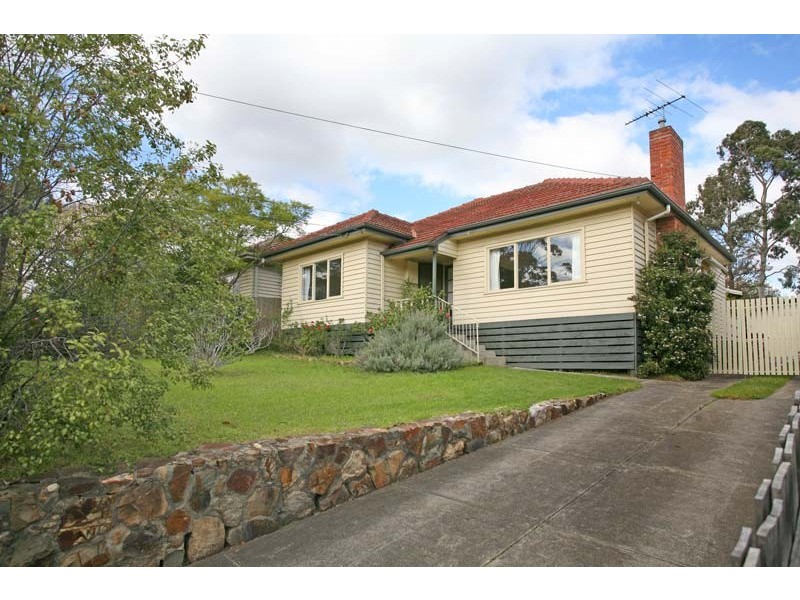 29 Cairo Road, Mont Albert North VIC 3129