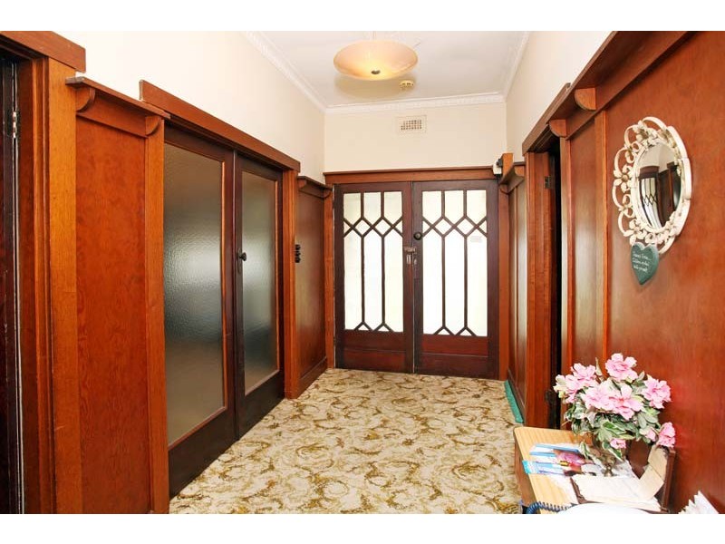 32 Clota Avenue, Box Hill VIC 3128