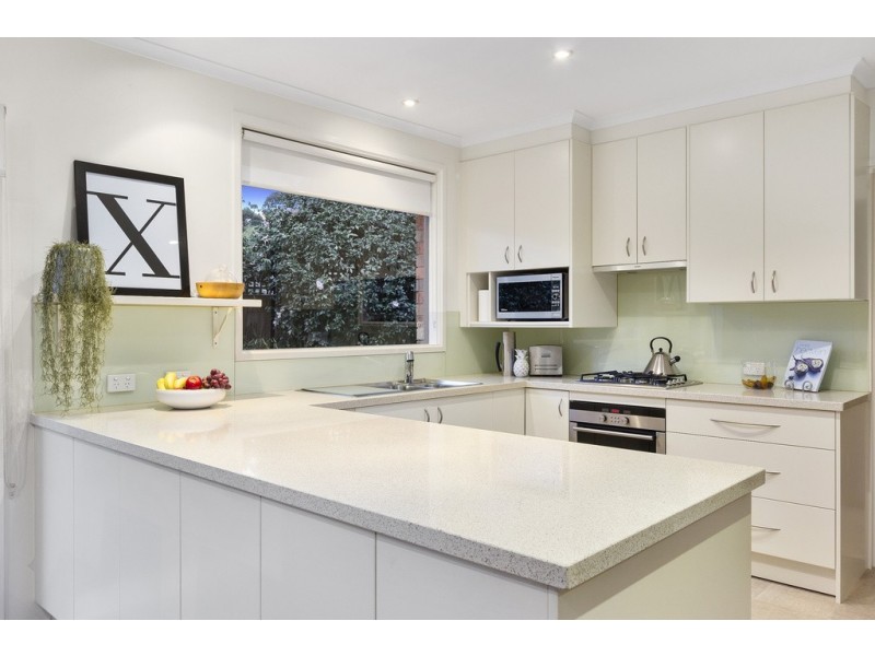 4/22 Broughton Road, Surrey Hills VIC 3127