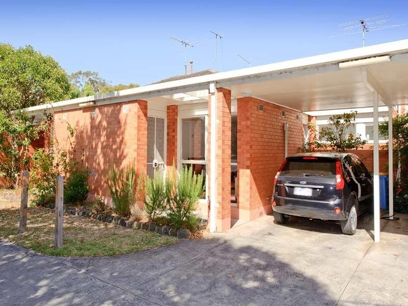 2/7 Lyndhurst Crescent, Hawthorn VIC 3122