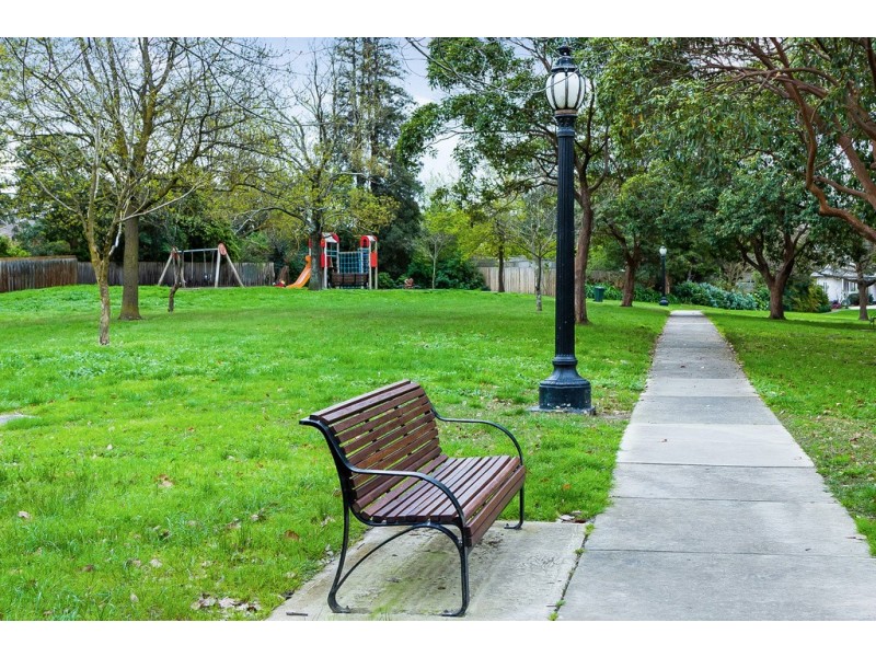 37 Combarton Street, Box Hill VIC 3128