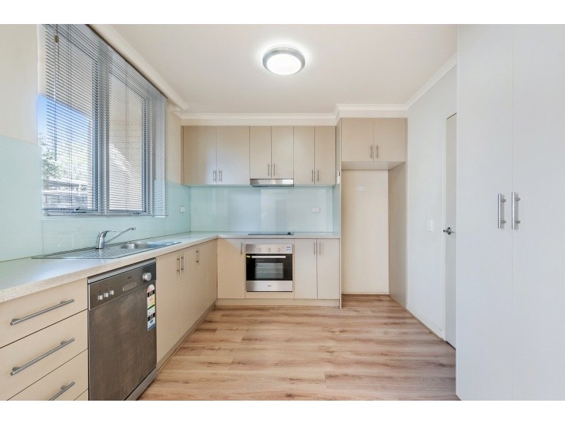 6/33 Albion, Box Hill VIC 3128