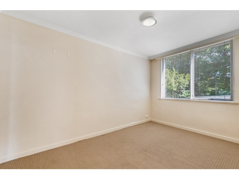 6/33 Albion, Box Hill VIC 3128