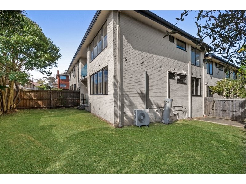 6/33 Albion, Box Hill VIC 3128