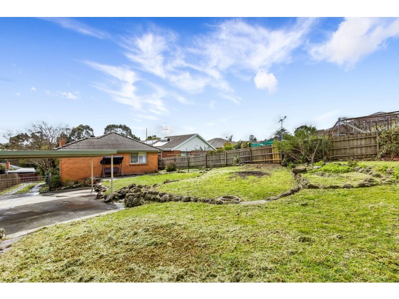 62 Davis Street, Burwood East VIC 3151