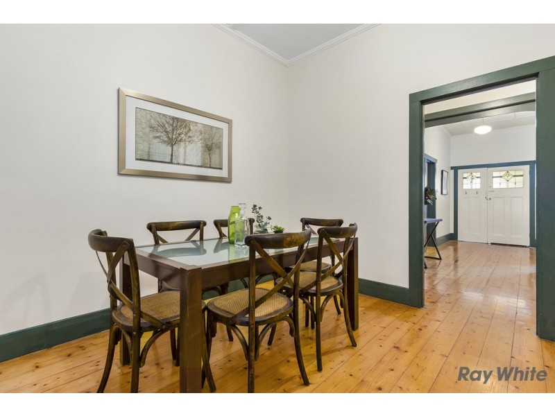 15 Simpsons Road, Box Hill VIC 3128