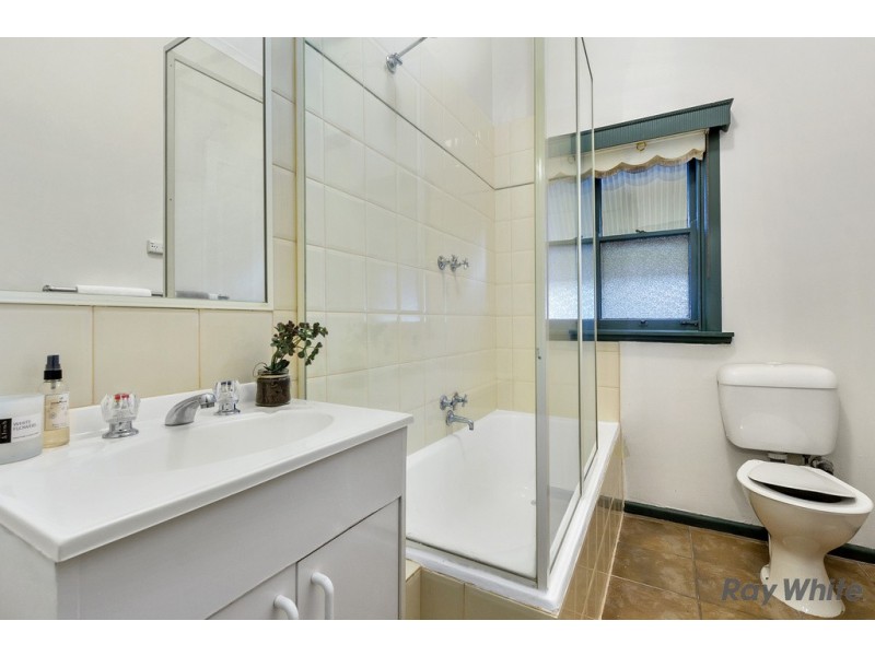 15 Simpsons Road, Box Hill VIC 3128