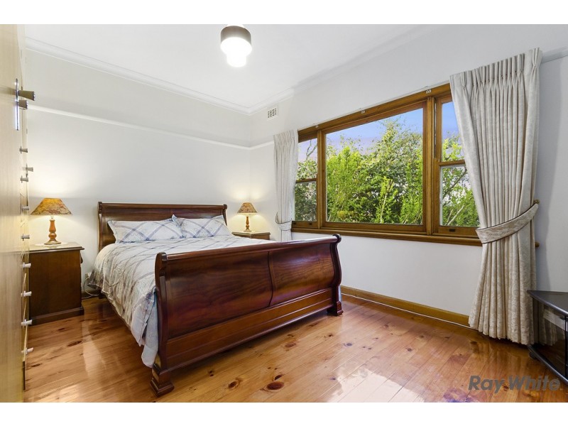 25 Marshall Road, Box Hill North VIC 3129