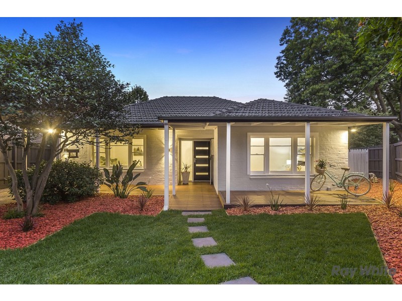 2 Grandview Road, Box Hill South VIC 3128