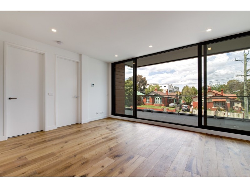 105/19 Wellington Road, Box Hill VIC 3128