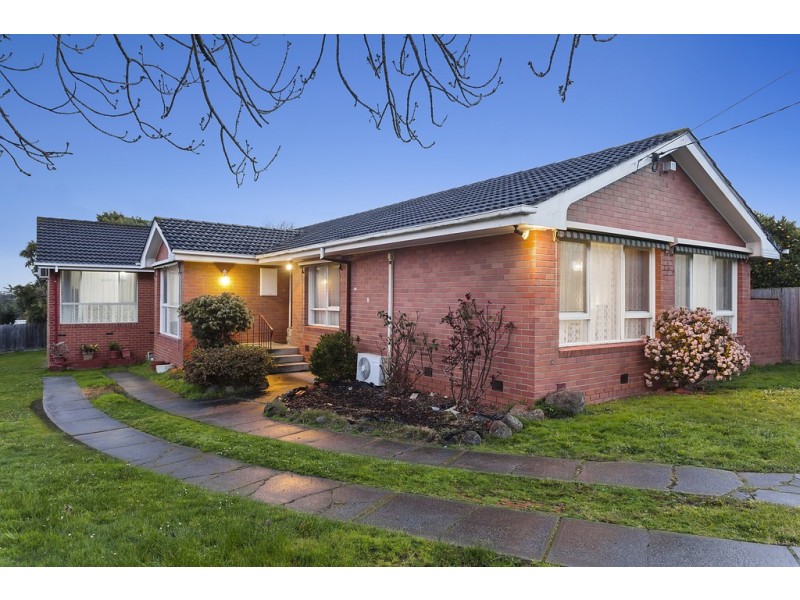 2 Raven Street, Doncaster East VIC 3109