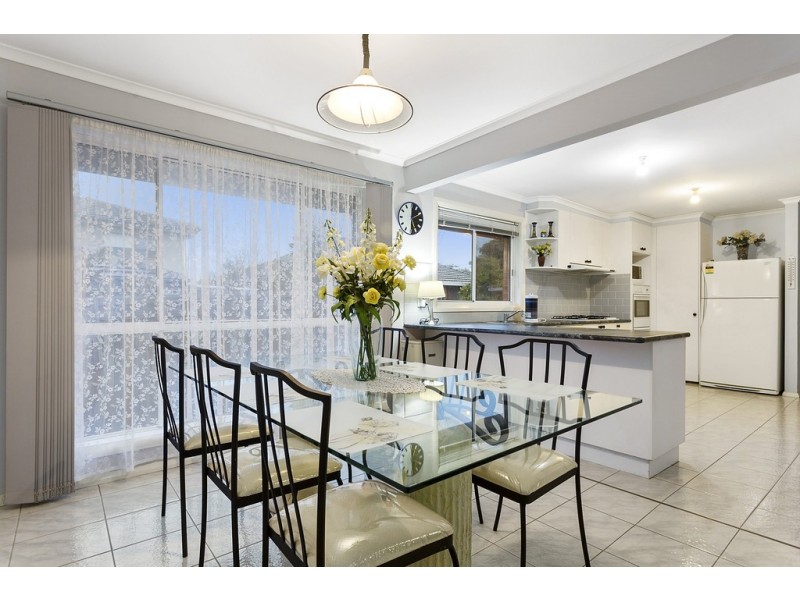 2 Raven Street, Doncaster East VIC 3109