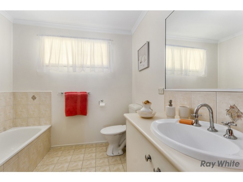 4 Boonah Way, Forest Hill VIC 3131