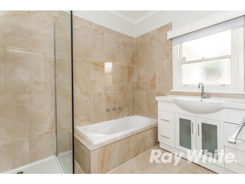 23 Springfield Road, Box Hill North VIC 3129
