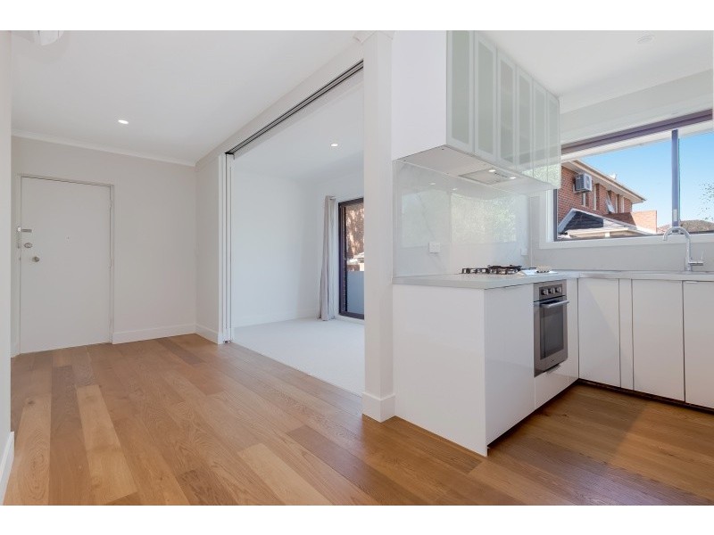 4/11 Oxford Street, Box Hill VIC 3128
