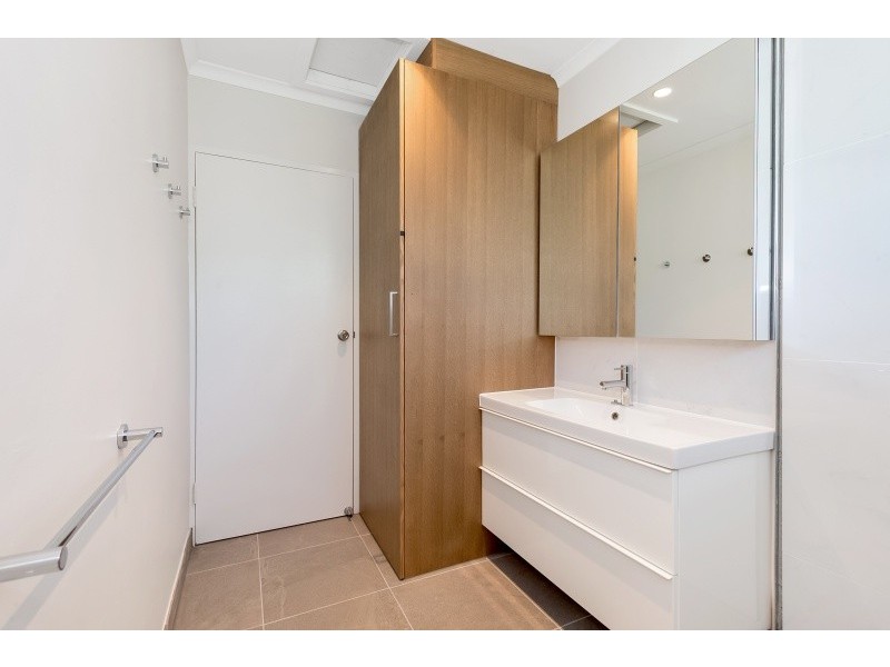 4/11 Oxford Street, Box Hill VIC 3128
