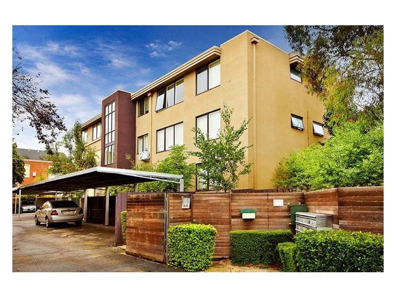 2/11 Bishop Street, Box Hill VIC 3128