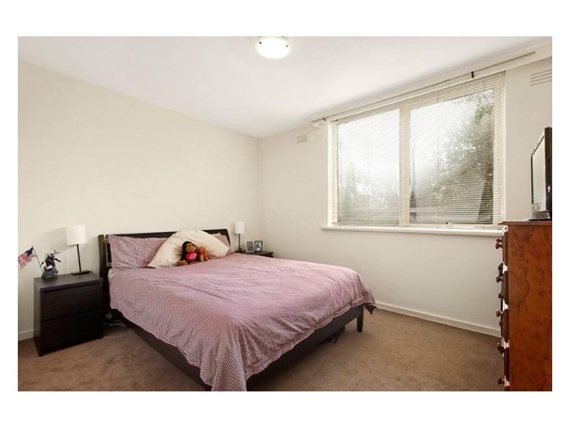 2/11 Bishop Street, Box Hill VIC 3128