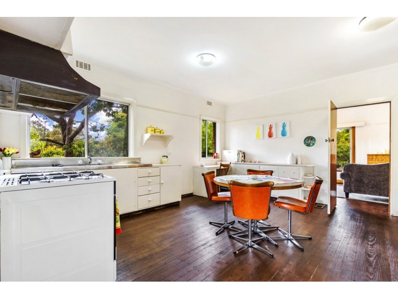 41 Sweetland Road, Box Hill VIC 3128