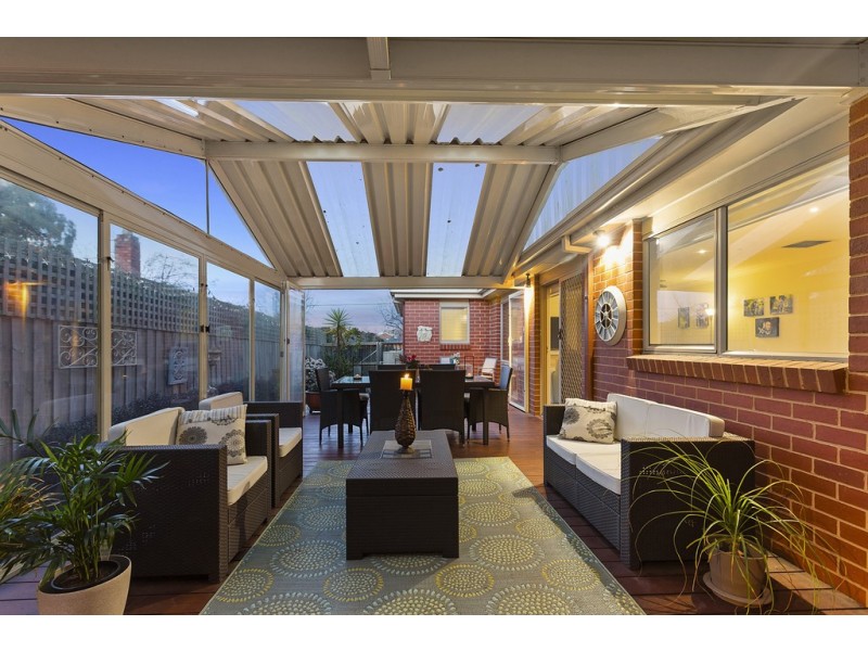 1/3 Leach Ave, Box Hill North VIC 3129