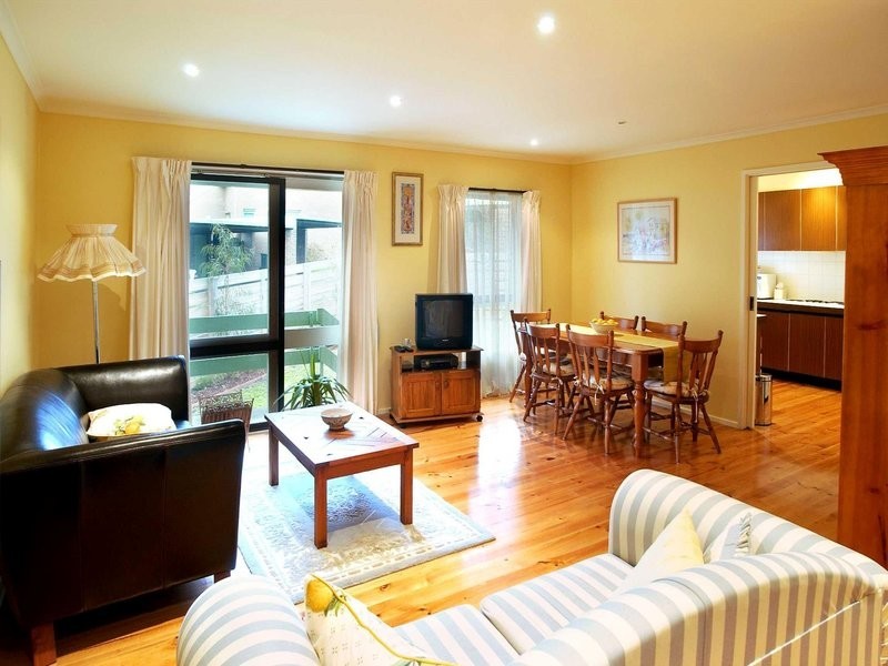 174 Station St, Box Hill South VIC 3128