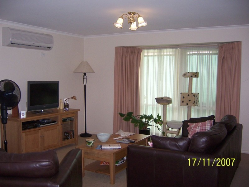 1/37 Koonung Road, Blackburn North VIC 3130