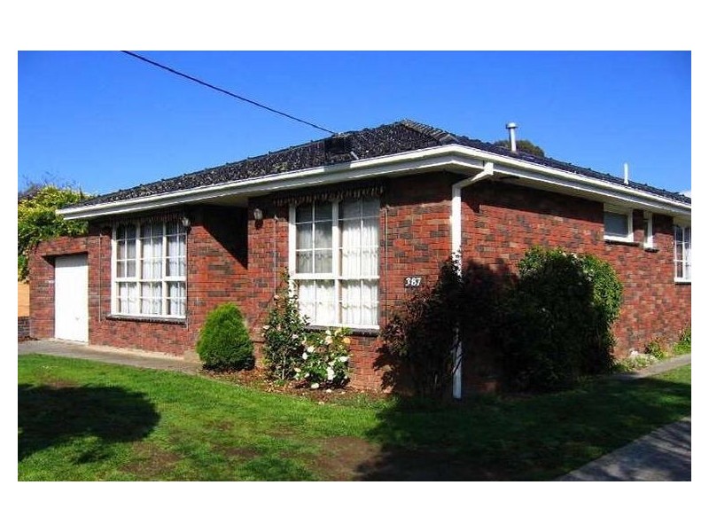 1/387 Elgar Rd, Mont Albert VIC 3127