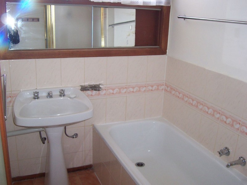 1/387 Elgar Rd, Mont Albert VIC 3127