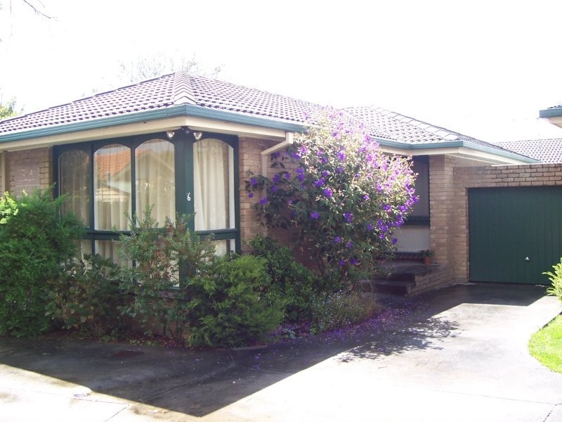 6/33 Victoria St, Box Hill VIC 3128