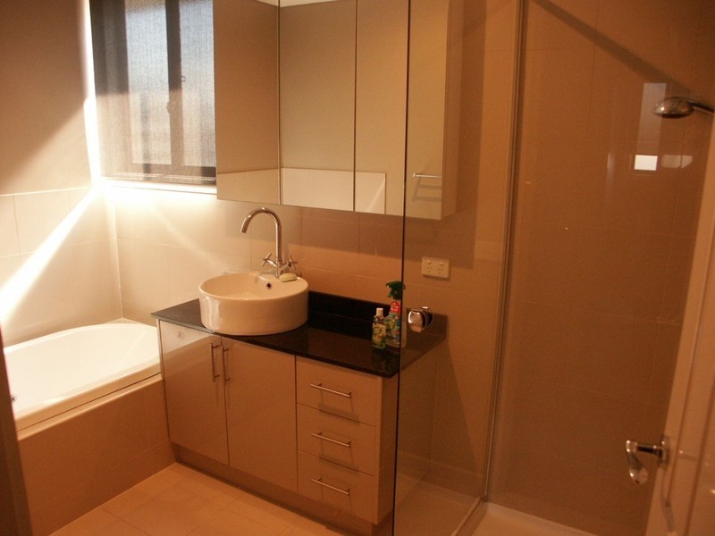 2 Papagee Lane, Box Hill North VIC 3129