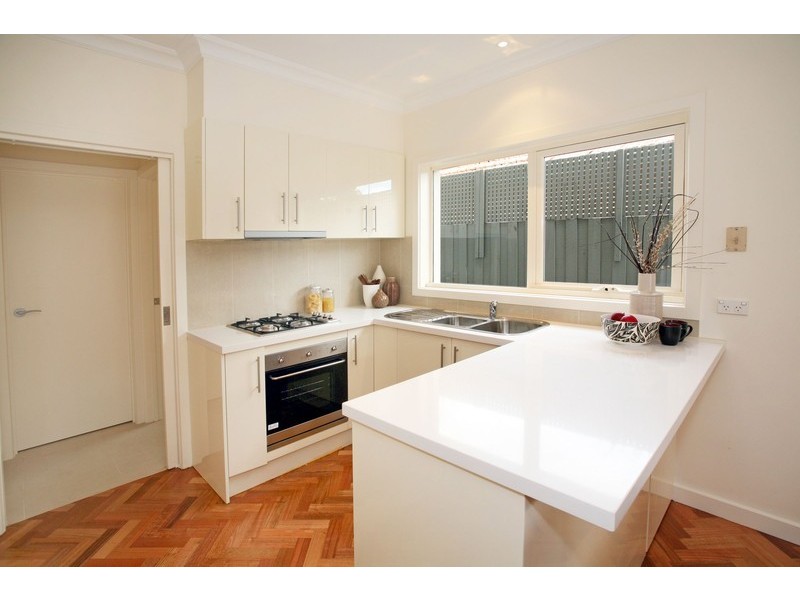 1/291 Elgar Rd, Surrey Hills VIC 3127
