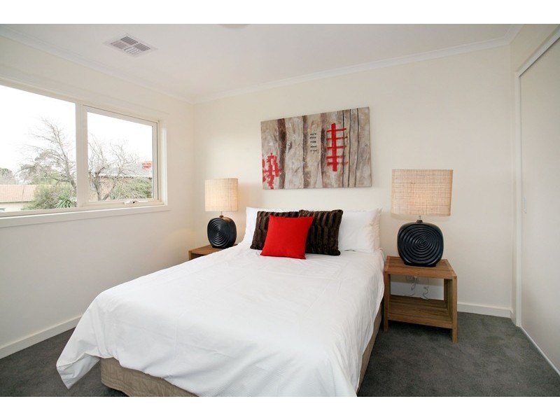 1/291 Elgar Rd, Surrey Hills VIC 3127