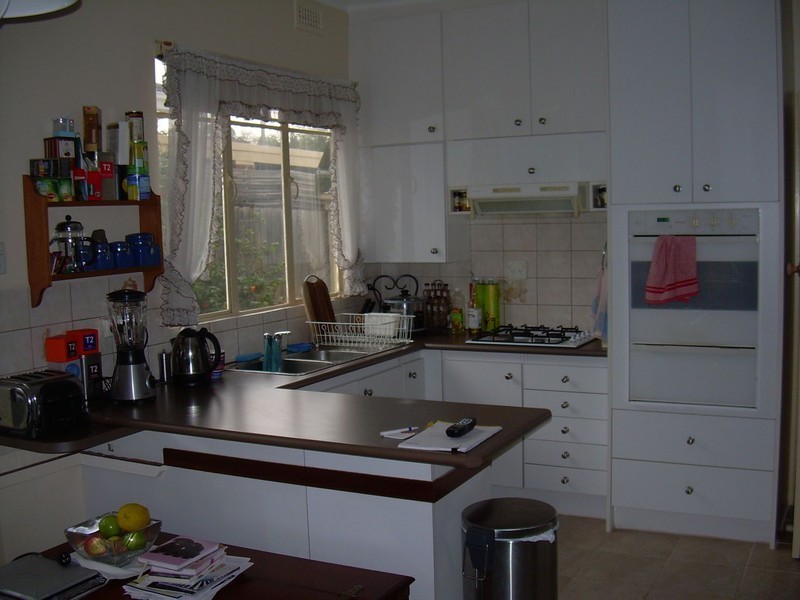 13 Cyril St, Box Hill South VIC 3128